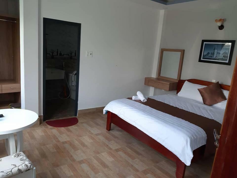 Minh Quan Hotel Da Lat Eksteriør billede